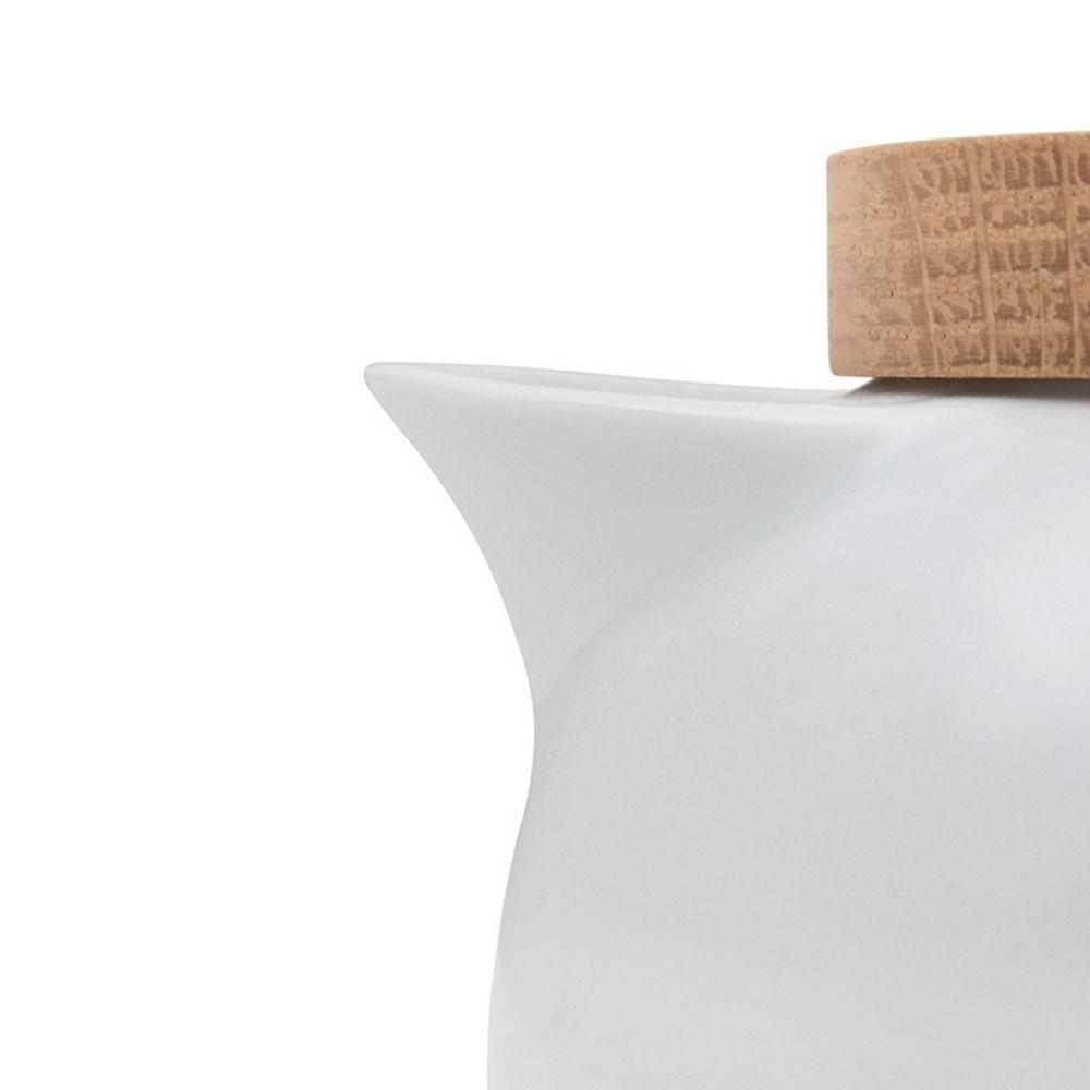 Tetera de porcelana con tapa de madera 3